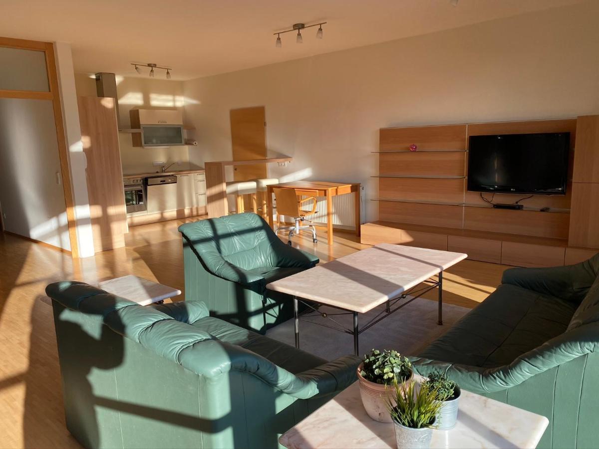 VIII Panorama-Ferienwohnung Petzenblick Smihel nad Pliberkom Extérieur photo